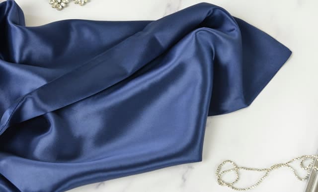 Federe in seta blu