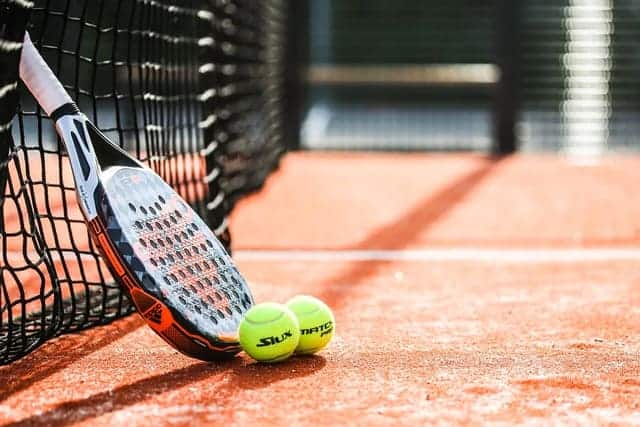 Cosa Serve per Giocare a Padel