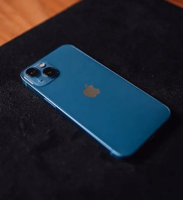 iPhone 13 Smartphone