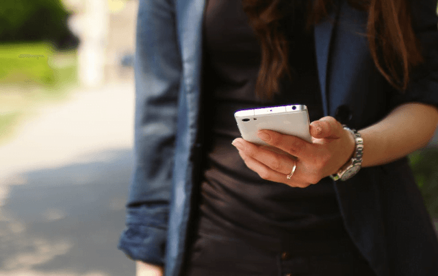 Come Identificare un Numero di Cellulare